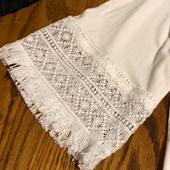 Off the shoulder blouse - Picture 3 of 4